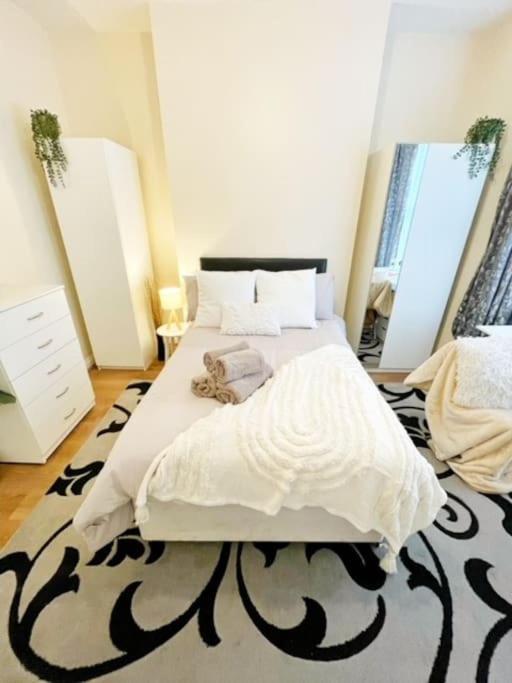 5 Bedroom, Sleeps 9 - Base To Explore Liverpool And Beyond Eksteriør bilde