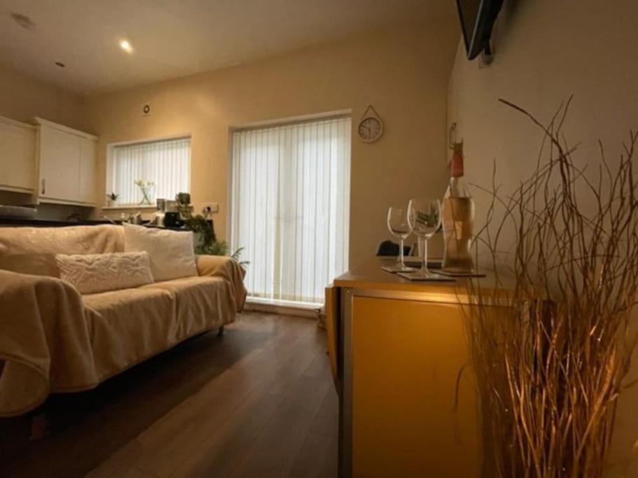 5 Bedroom, Sleeps 9 - Base To Explore Liverpool And Beyond Eksteriør bilde