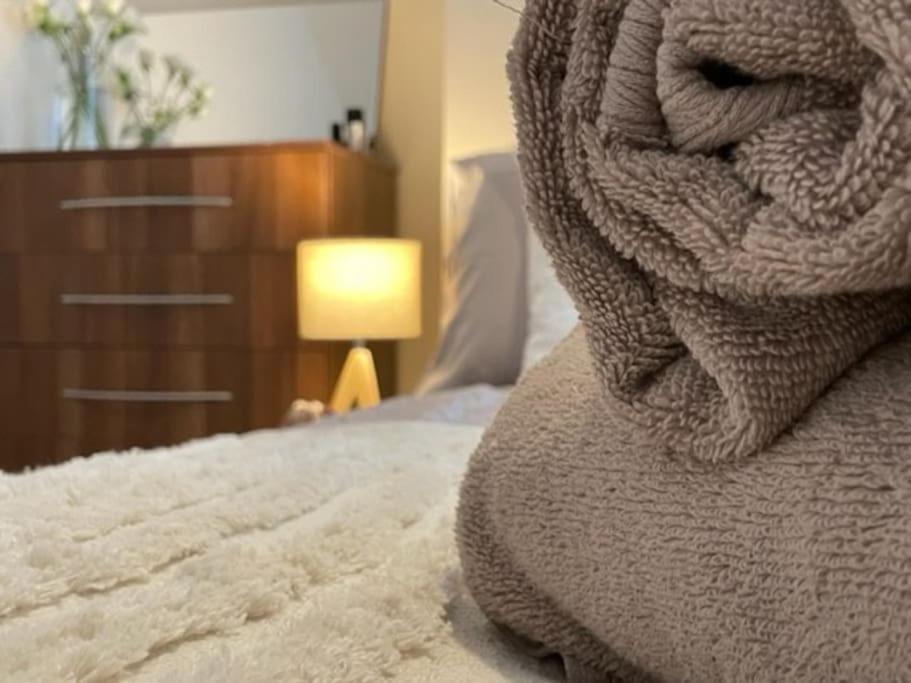 5 Bedroom, Sleeps 9 - Base To Explore Liverpool And Beyond Eksteriør bilde
