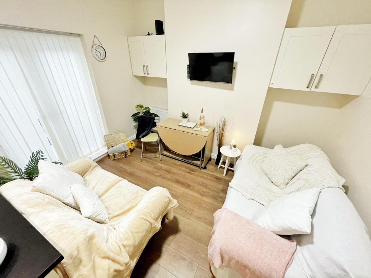 5 Bedroom, Sleeps 9 - Base To Explore Liverpool And Beyond Eksteriør bilde