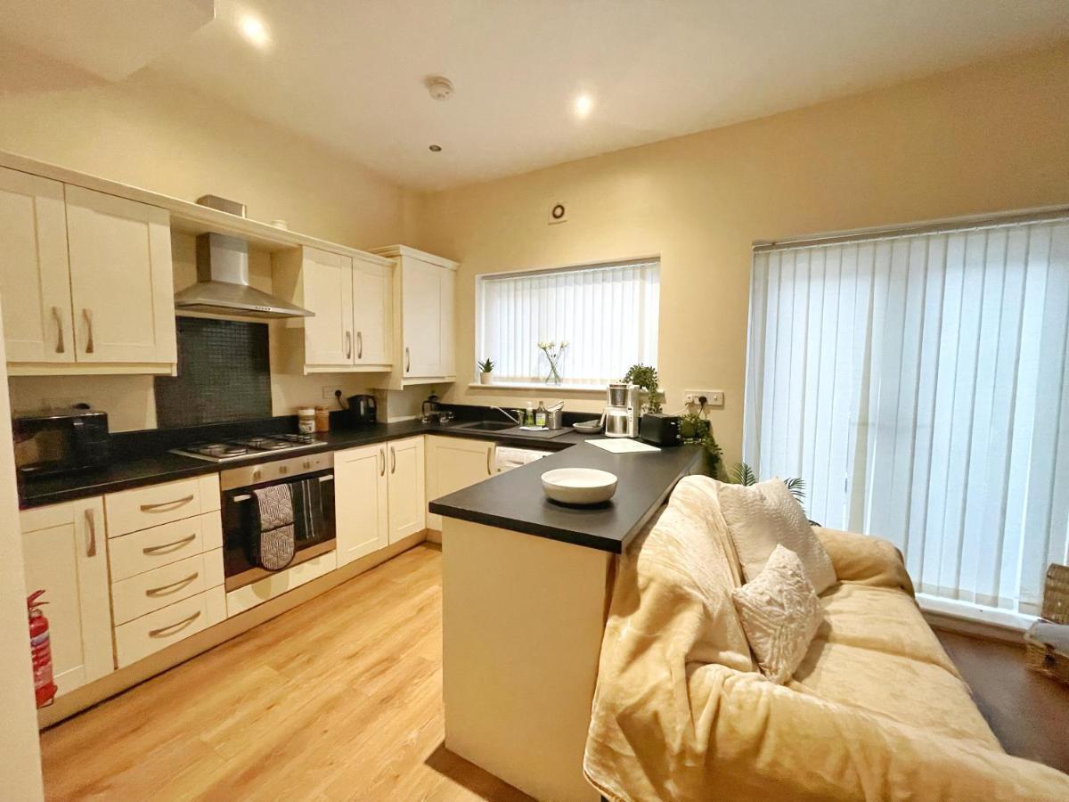 5 Bedroom, Sleeps 9 - Base To Explore Liverpool And Beyond Eksteriør bilde